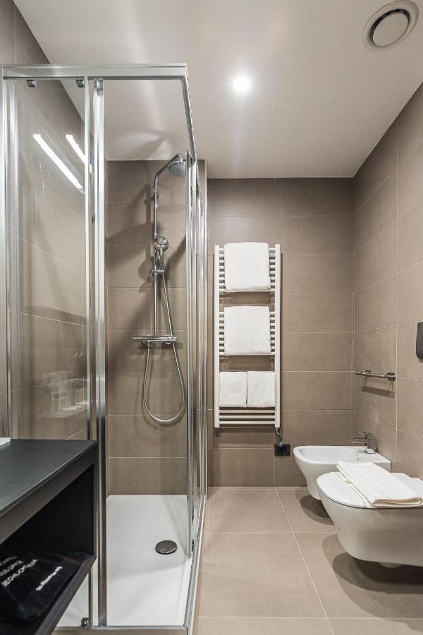 Bb Hotels Smarthotel Duomo Милан Экстерьер фото