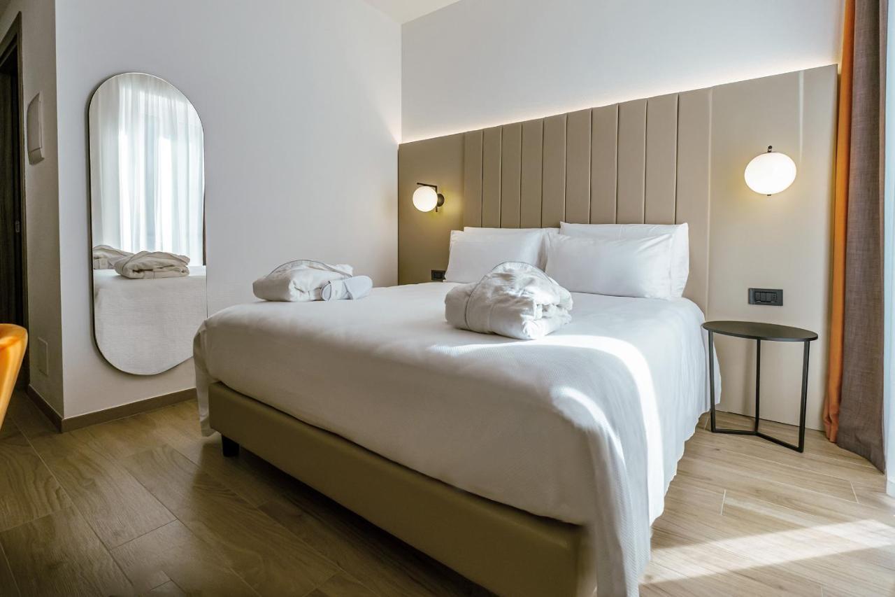 Bb Hotels Smarthotel Duomo Милан Экстерьер фото