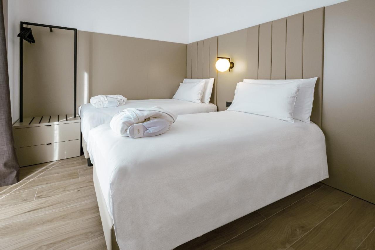 Bb Hotels Smarthotel Duomo Милан Экстерьер фото